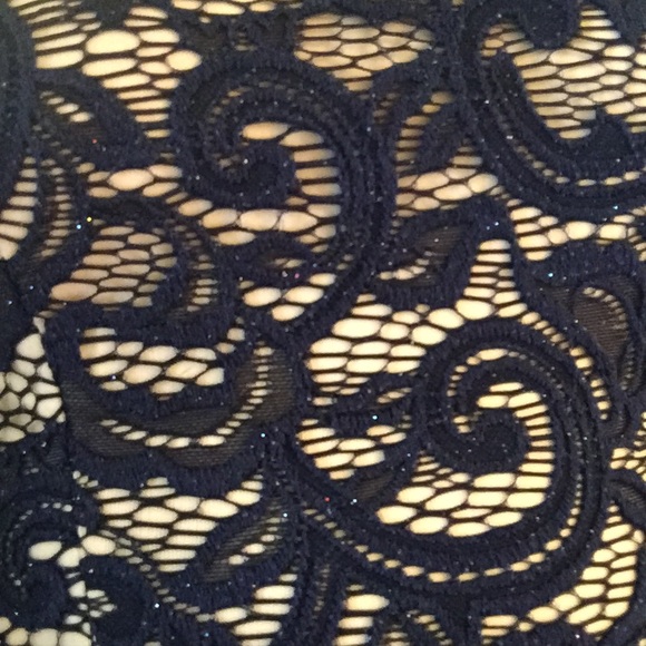 Hoco/Prom Dress - Picture 3 of 6